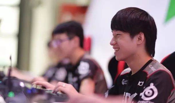 阿莱格里：没给弟媳打电话；缺中锋？现在意甲头号射手是恰20