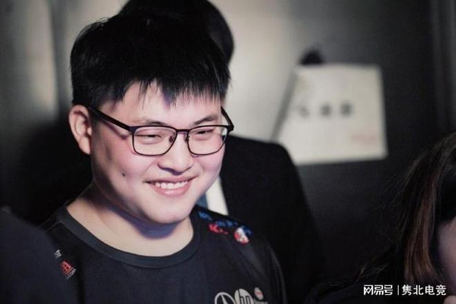 鹈鹕vs篮网前瞻：伤病潮下的突围，鹈鹕盼终结五连败颓势