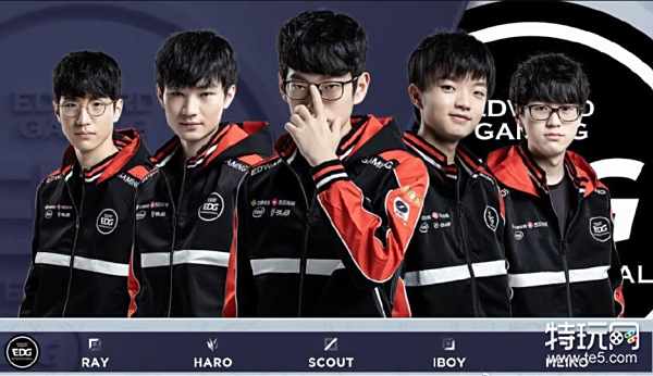 波兰主帅：要帮扎莱夫斯基找回状态；我觉得莱万还没决定未来